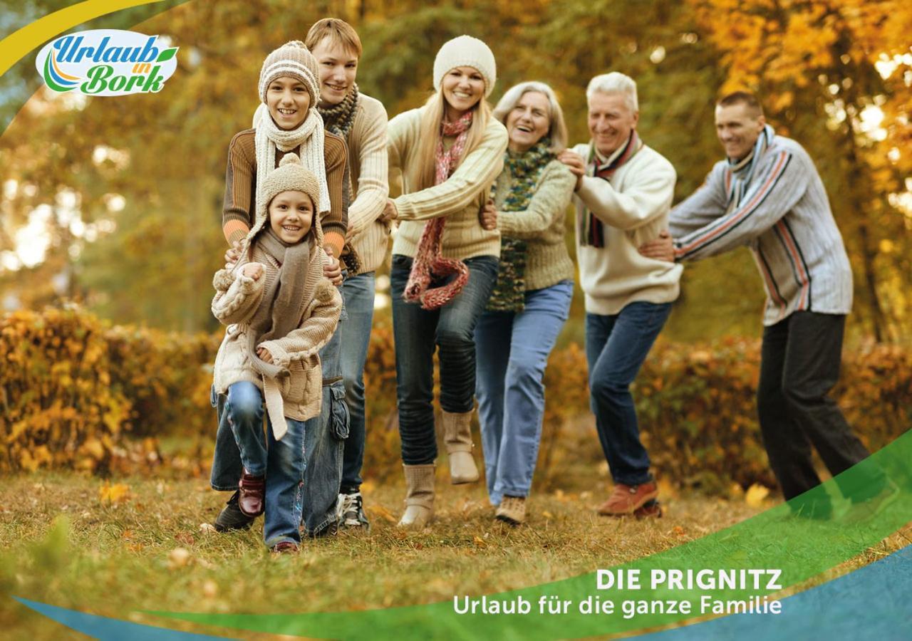 Jagd-Angler-Suite-03-Im-Wald-Am-See Kyritz Exteriér fotografie